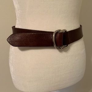 D-ring leather belt size S-M